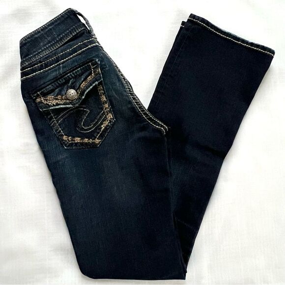 Silver Suki Slim Bootcut Mid-rise Embroidered Dark Wash Denim Jeans - Picture 13 of 16